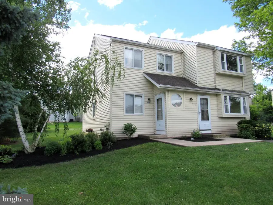 246 Florence Dr, Harleysville, PA 19438 - #3