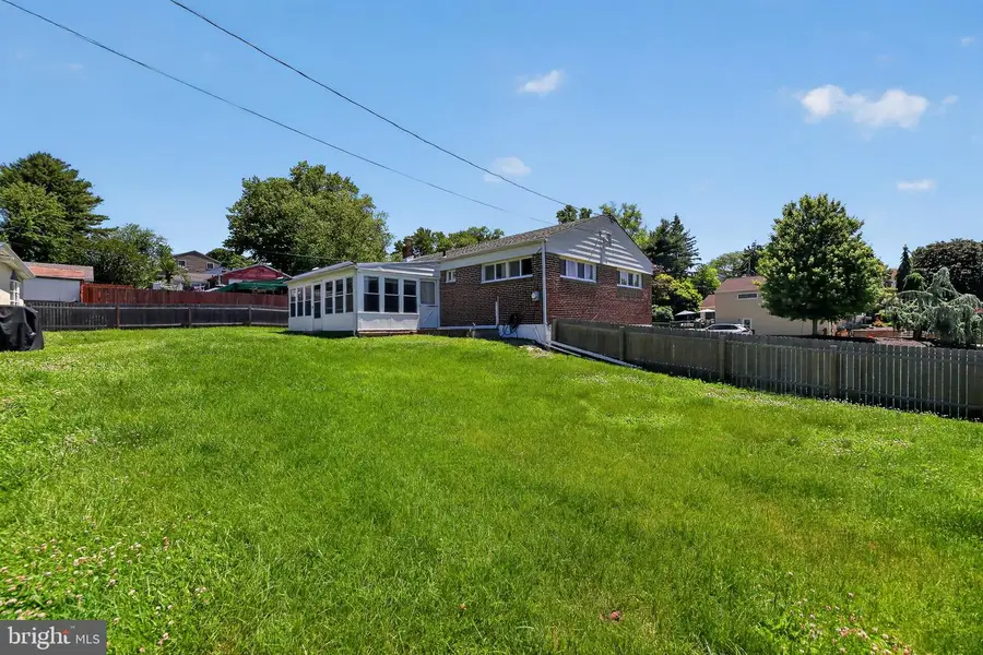 504 Louise Rd, Glenside, PA 19038 - #3