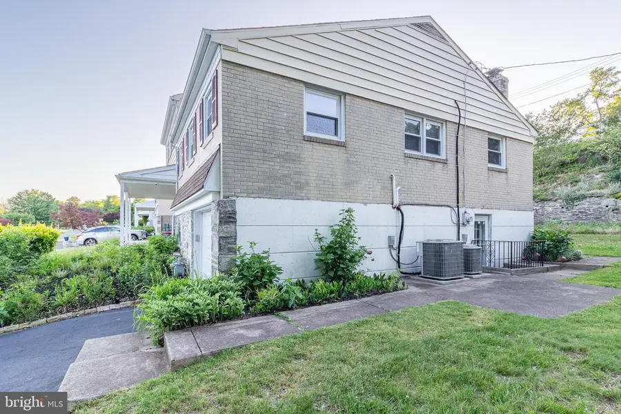 1588 Williams Rd, Abington, PA 19001 - #2