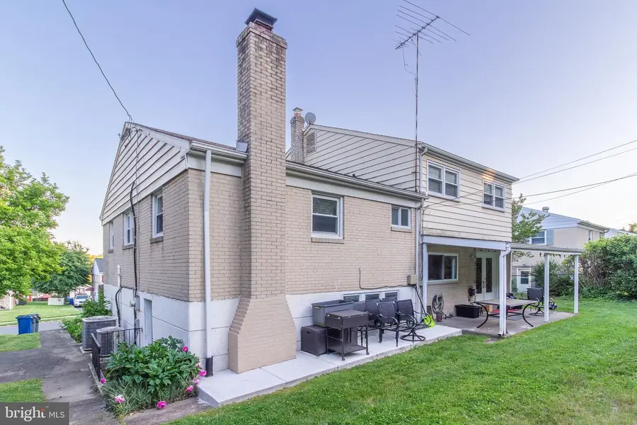1588 Williams Rd, Abington, PA 19001 - #3