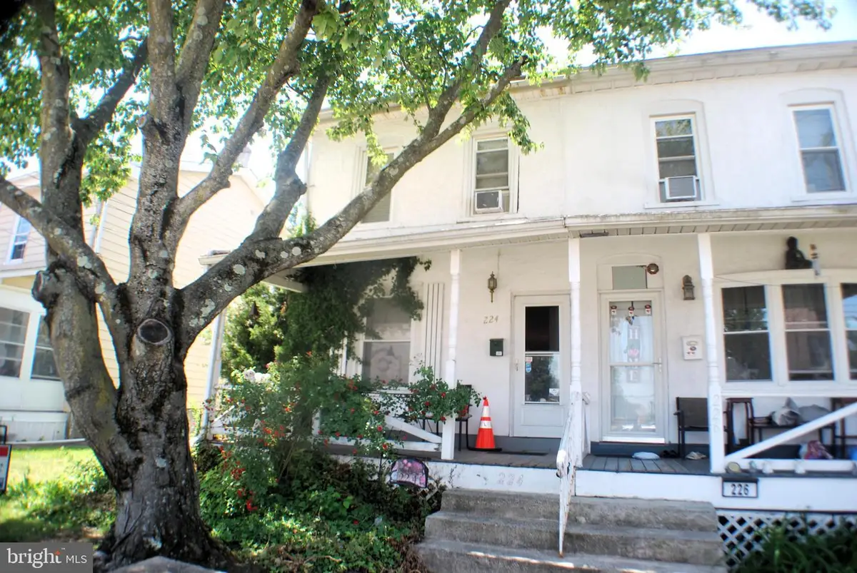 224 W 5th St, Lansdale, PA 19446 - #1
