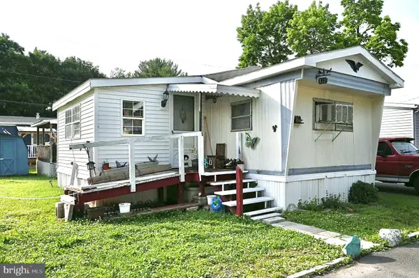 165 W Ridge Pike #132, ROYERSFORD, PA 19468