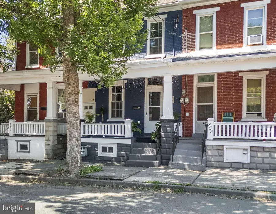 851 Queen St, Pottstown, PA 19464 - #2