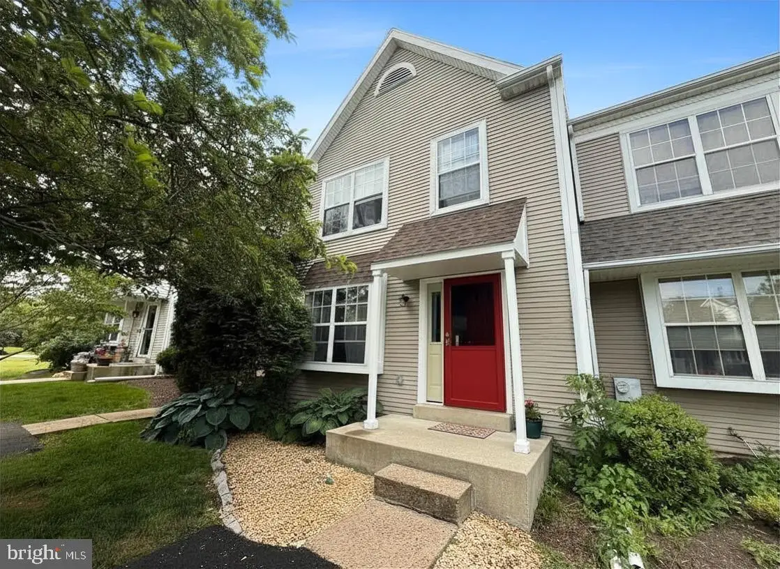 332 Countryside Ct, Collegeville, PA 19426 - #1