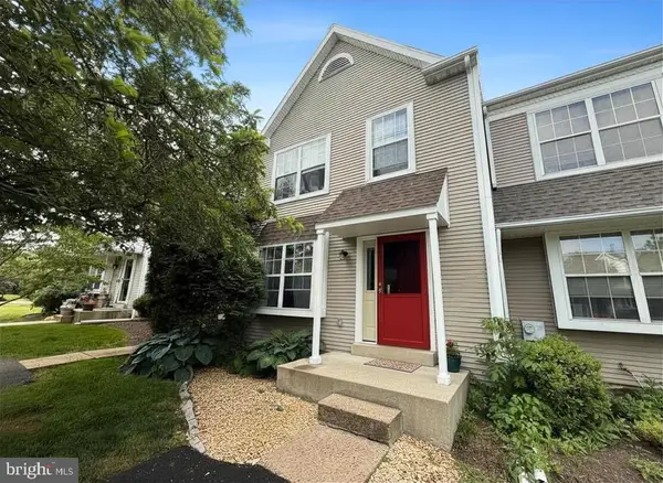 332 Countryside Ct, COLLEGEVILLE, PA 19426