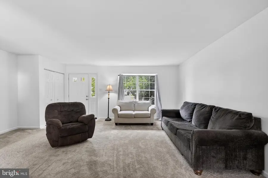 332 Countryside Ct, Collegeville, PA 19426 - #2