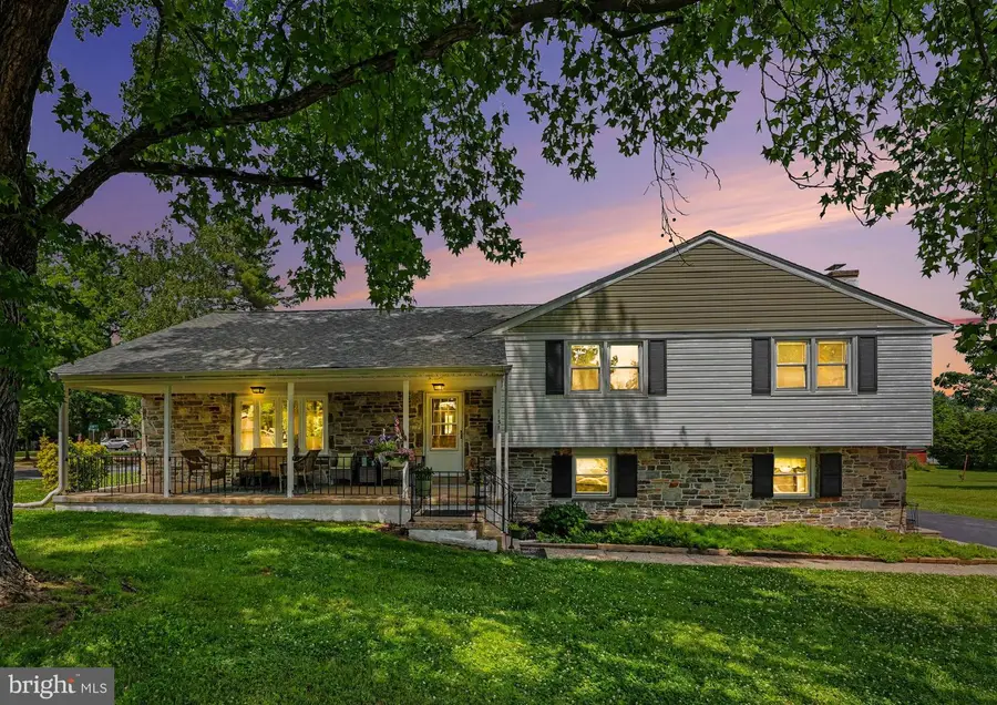 1131 Locust St, Lansdale, PA 19446 - #2