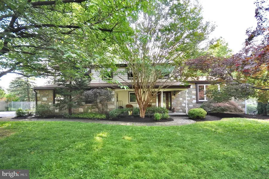 3913 Bradford Road, Huntingdon Valley, PA 19006 - #2