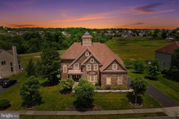 535 Championship Dr, HARLEYSVILLE, PA 19438
