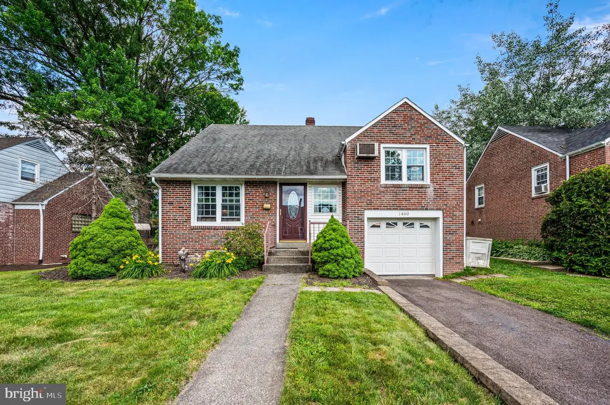 1460 Sunset Dr, Pottstown, PA 19464 - #1