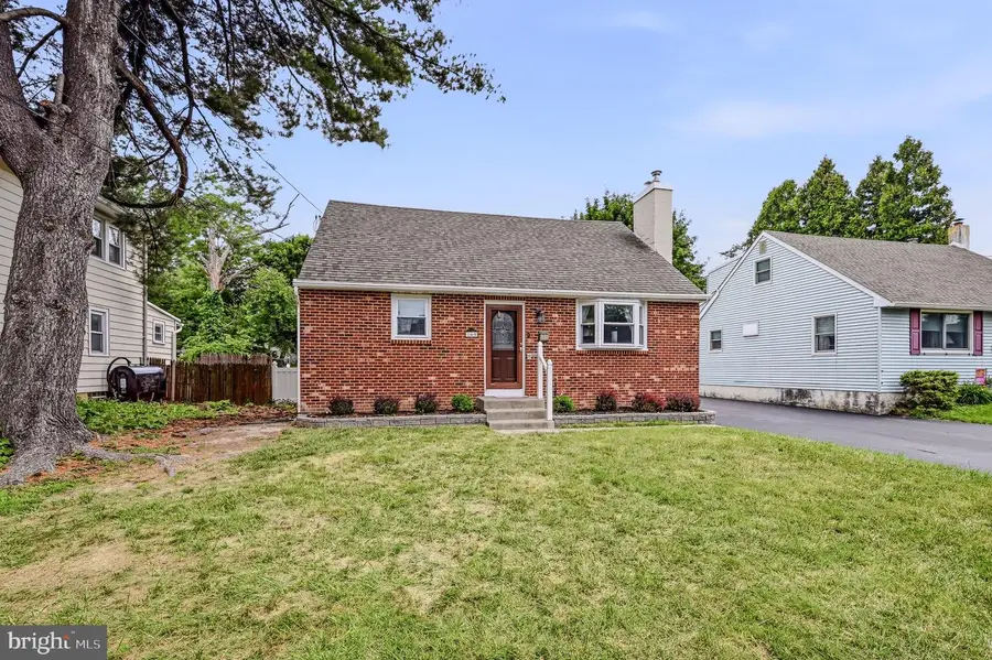 160 Wood St, Hatboro, PA 19040 - #3