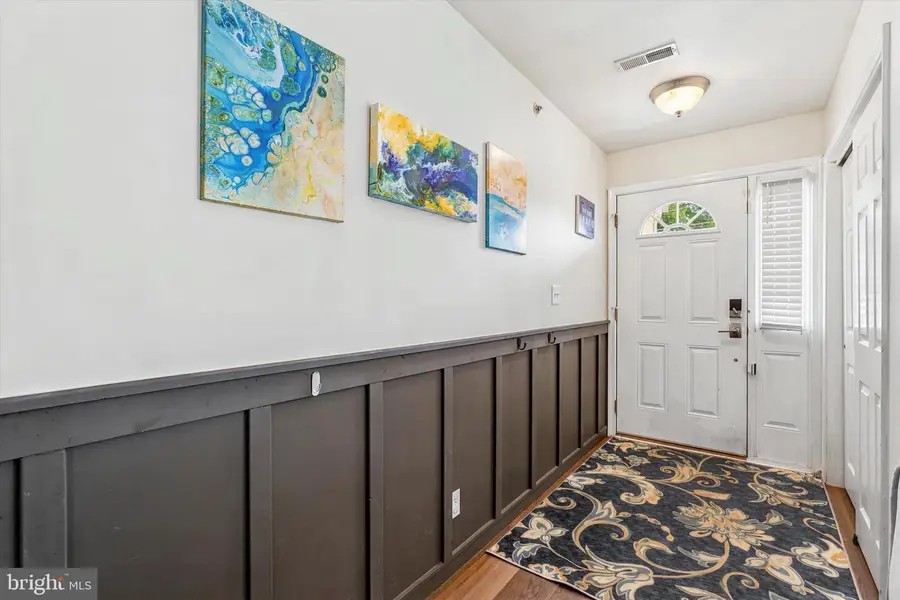 205 Linden Ave, Glenside, PA 19038 - #2