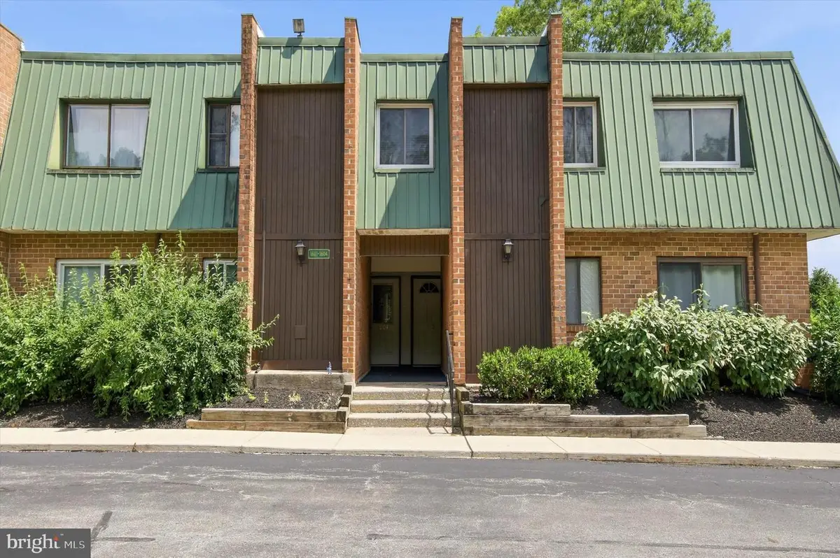 1602 Meadowview Ln #1602, Monterey Clare, PA 19453 - #1