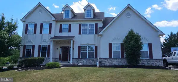 101 Tennyson Ln, NORTH WALES, PA 19454