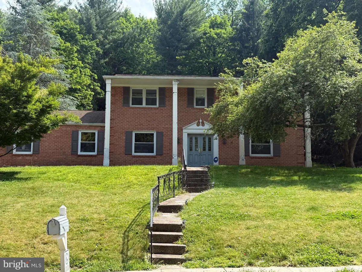 3 Red Maple Dr, Lafayette Hill, PA 19444 - #1