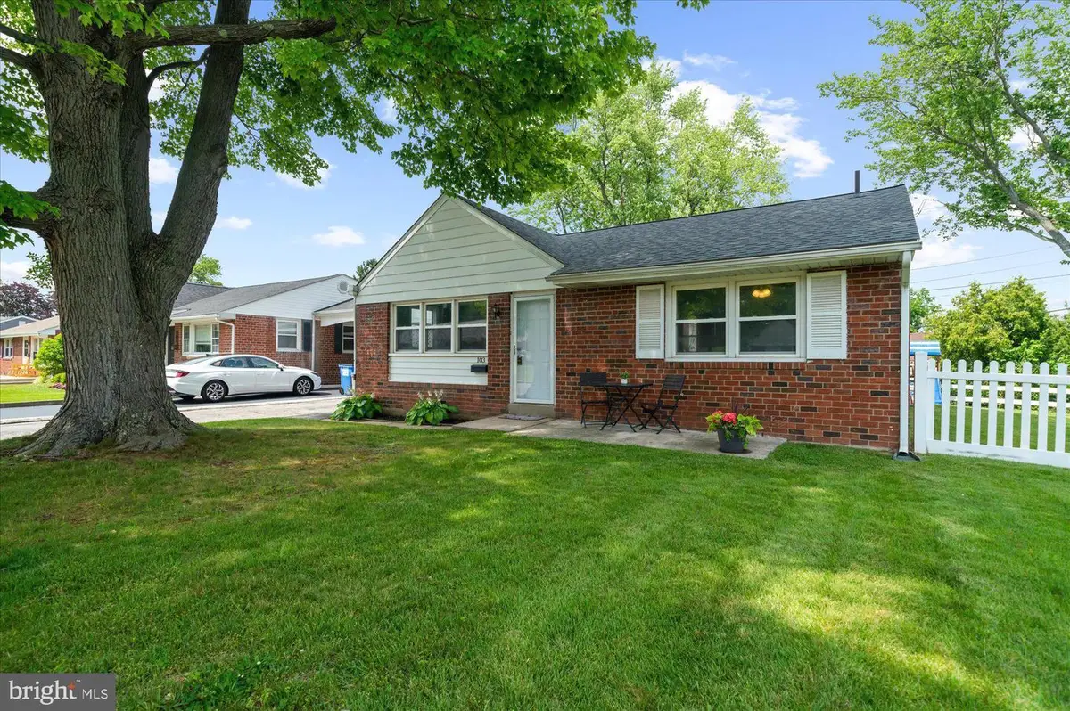 103 Lawnton Rd, Norristown, PA 19401 - #1