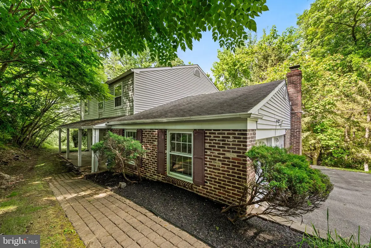 2169 Harts Ln, Conshohocken, PA 19428 - #1