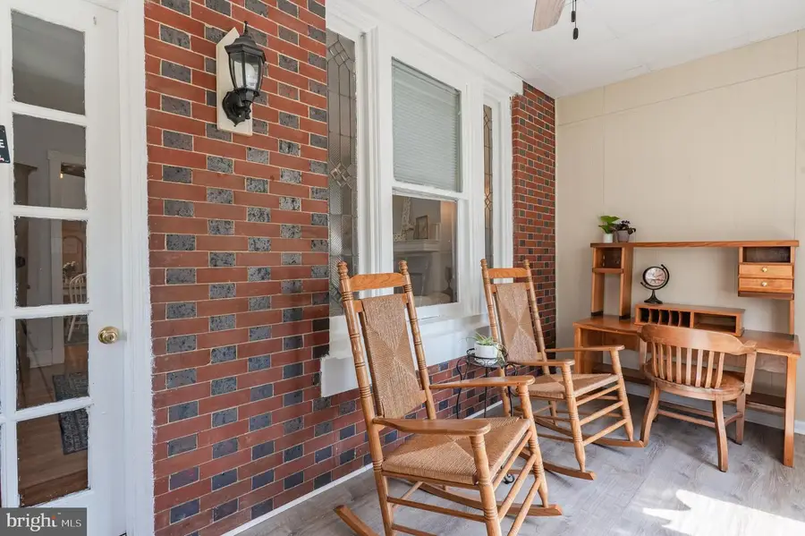 821 E Pleasant Ave, Glenside, PA 19038 - #2