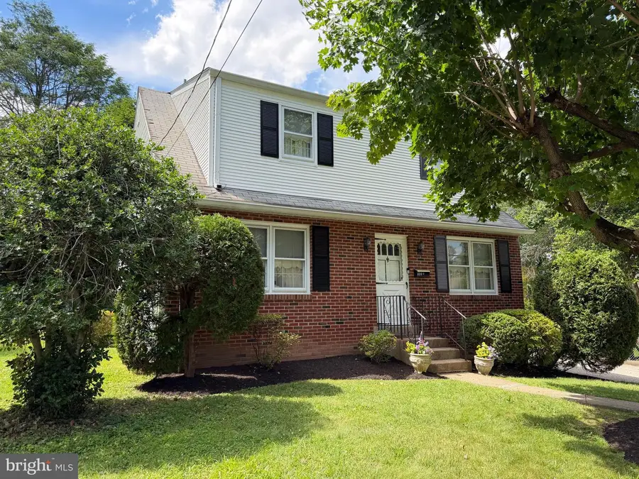 634 Maple Ave, Glenside, PA 19038 - #3