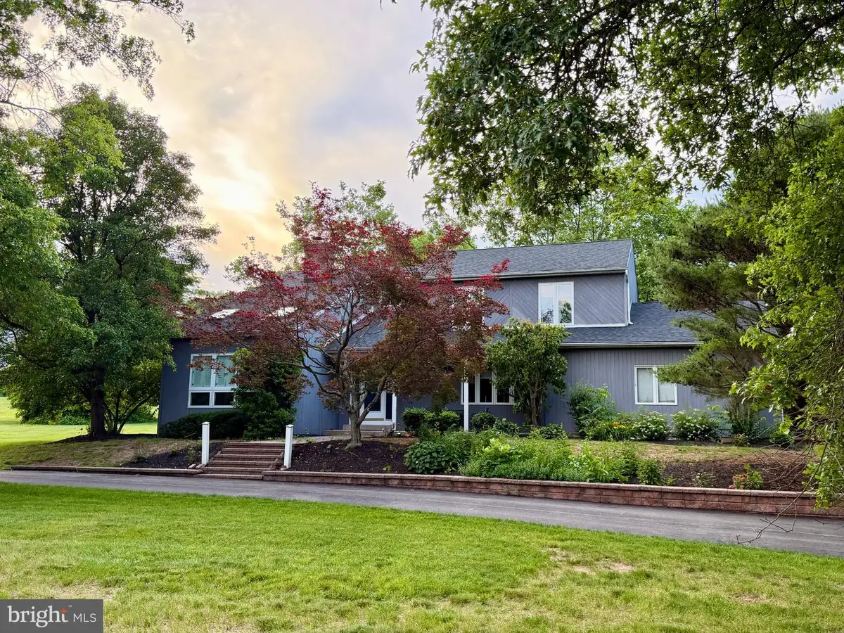 341 Morris Rd, Harleysville, PA 19438 - #1