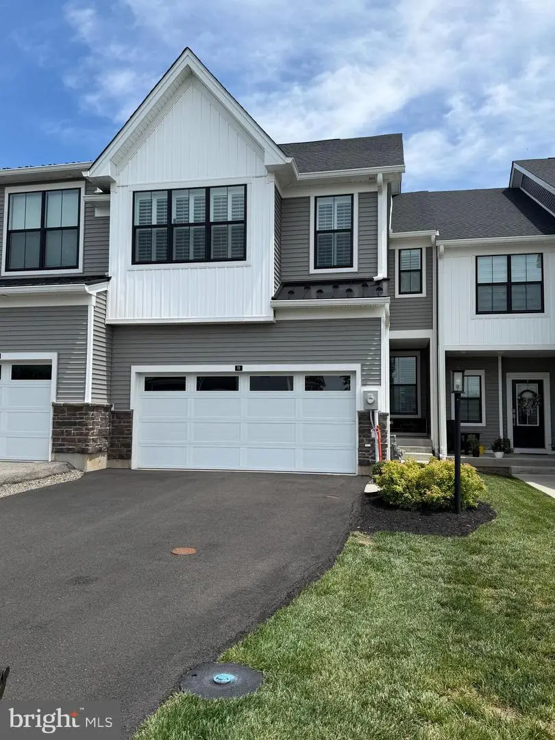 11 Umbrell Dr, Eagleville, PA 19403 - #2
