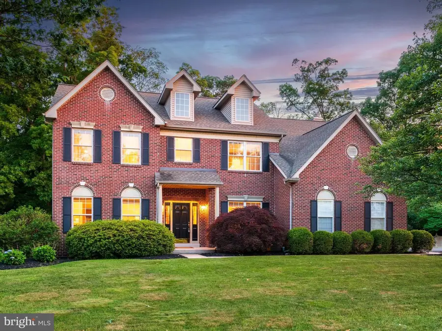 111 Knoll Dr, Collegeville, PA 19426 - #3