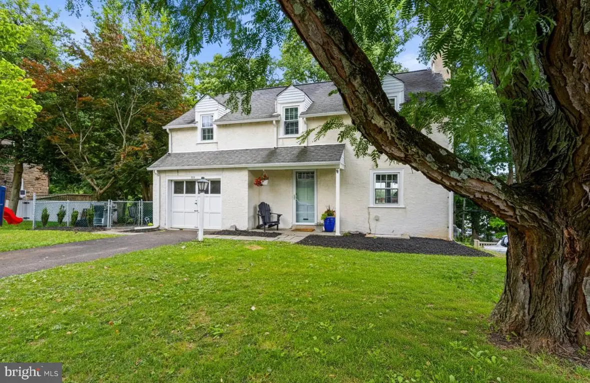 220 Walnut Ln, Ambler, PA 19002 - #1