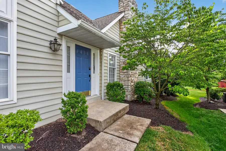 129 Birkdale Dr, Blue Bell, PA 19422 - #2