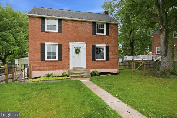 1732 Sterigere St, WEST NORRITON, PA 19403