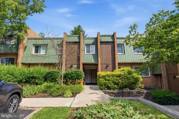 1214 Meadowview Ln #1214, MONT CLARE, PA 19453