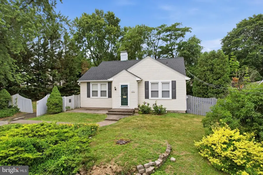 2018 Roy Ave, Abington, PA 19001 - #3