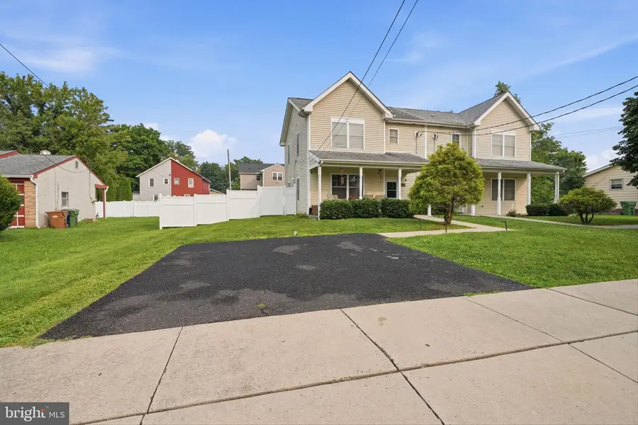 335 Linden Ave, Glenside, PA 19038 - #2