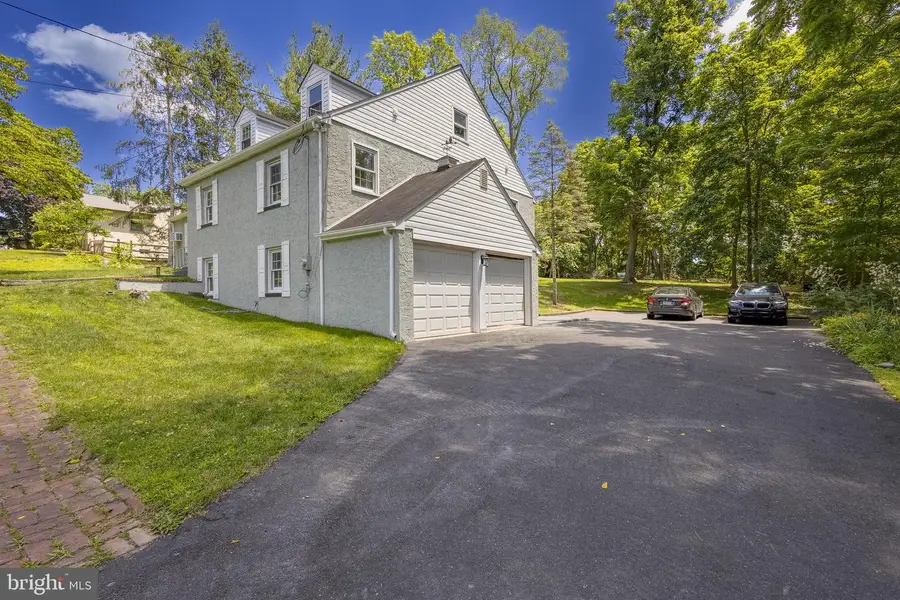 1116 Hagues Mill Rd, Ambler, PA 19002 - #2