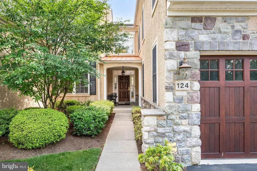 124 Carriage Ct, Plymouth Meeting, PA 19462 - #2