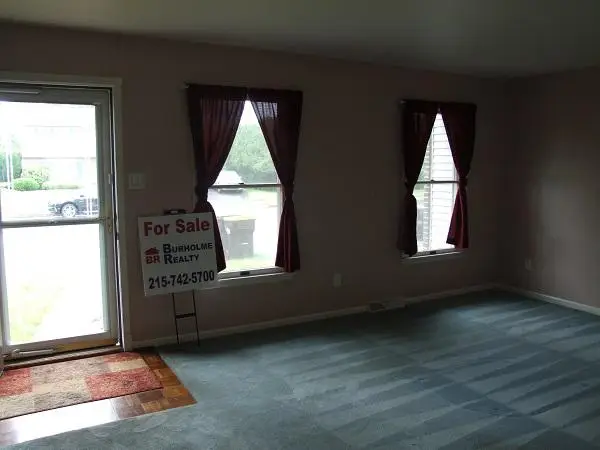 3236 Roxbury Rd, Hatfield, PA 19440 - #2
