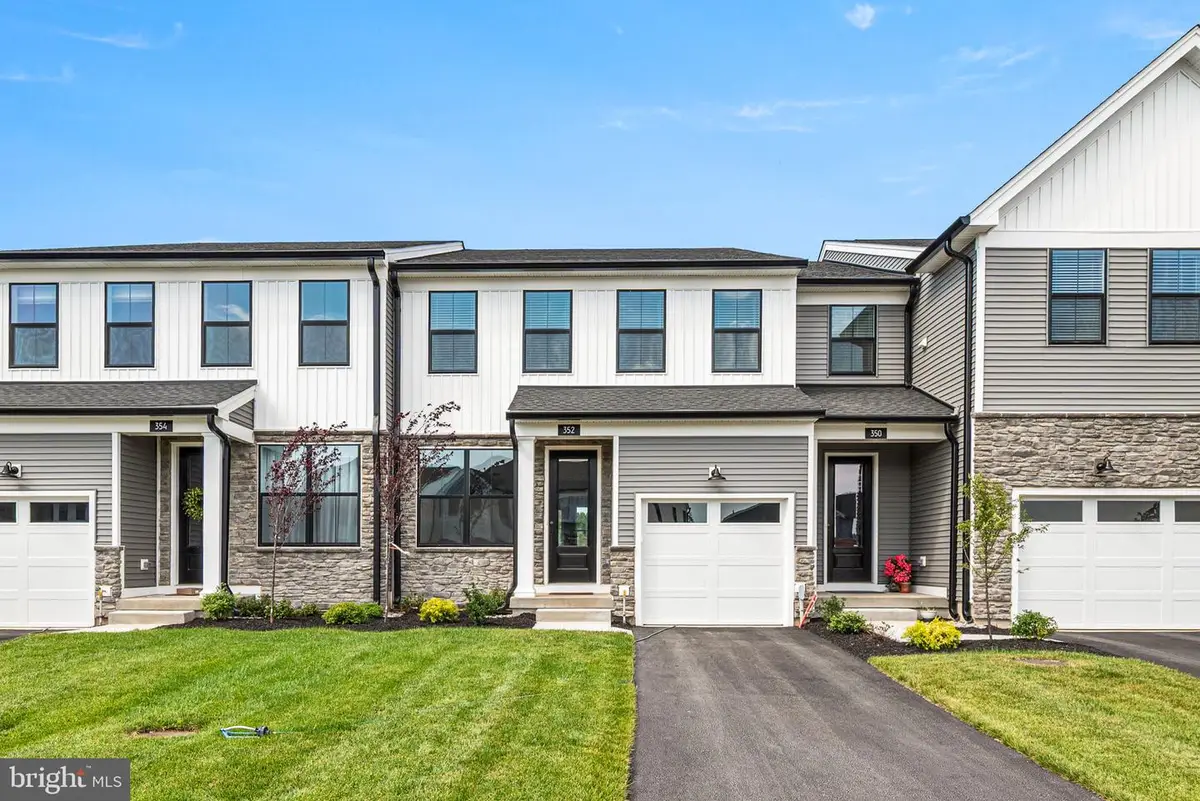 352 Aspen Way, King Of Prussia, PA 19406 - #1