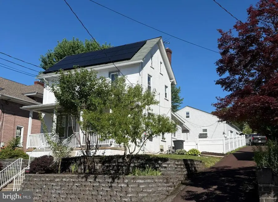 37 Green St, Souderton, PA 18964 - #2
