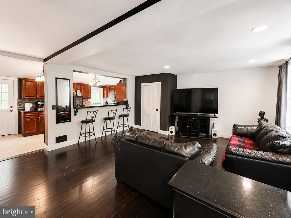 3033 Chestnut St, Lafayette Hill, PA 19444 - #1
