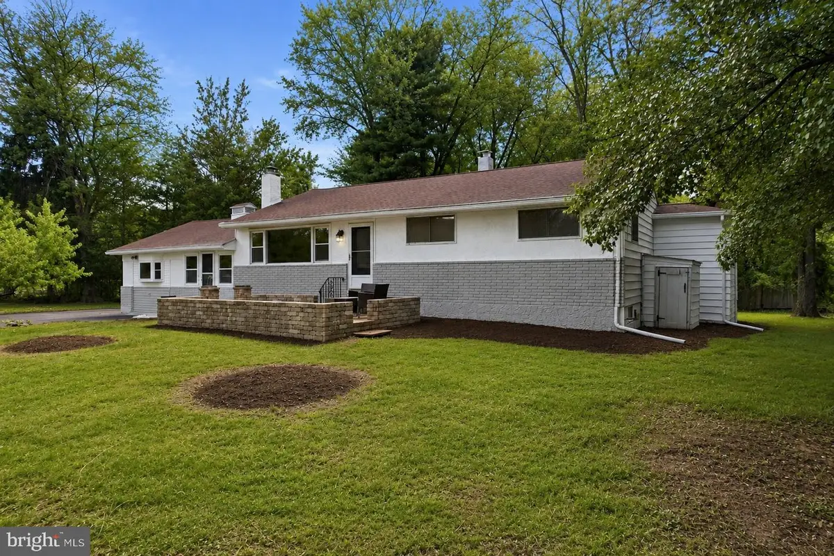 422 Privet Rd, Horsham, PA 19044 - #1