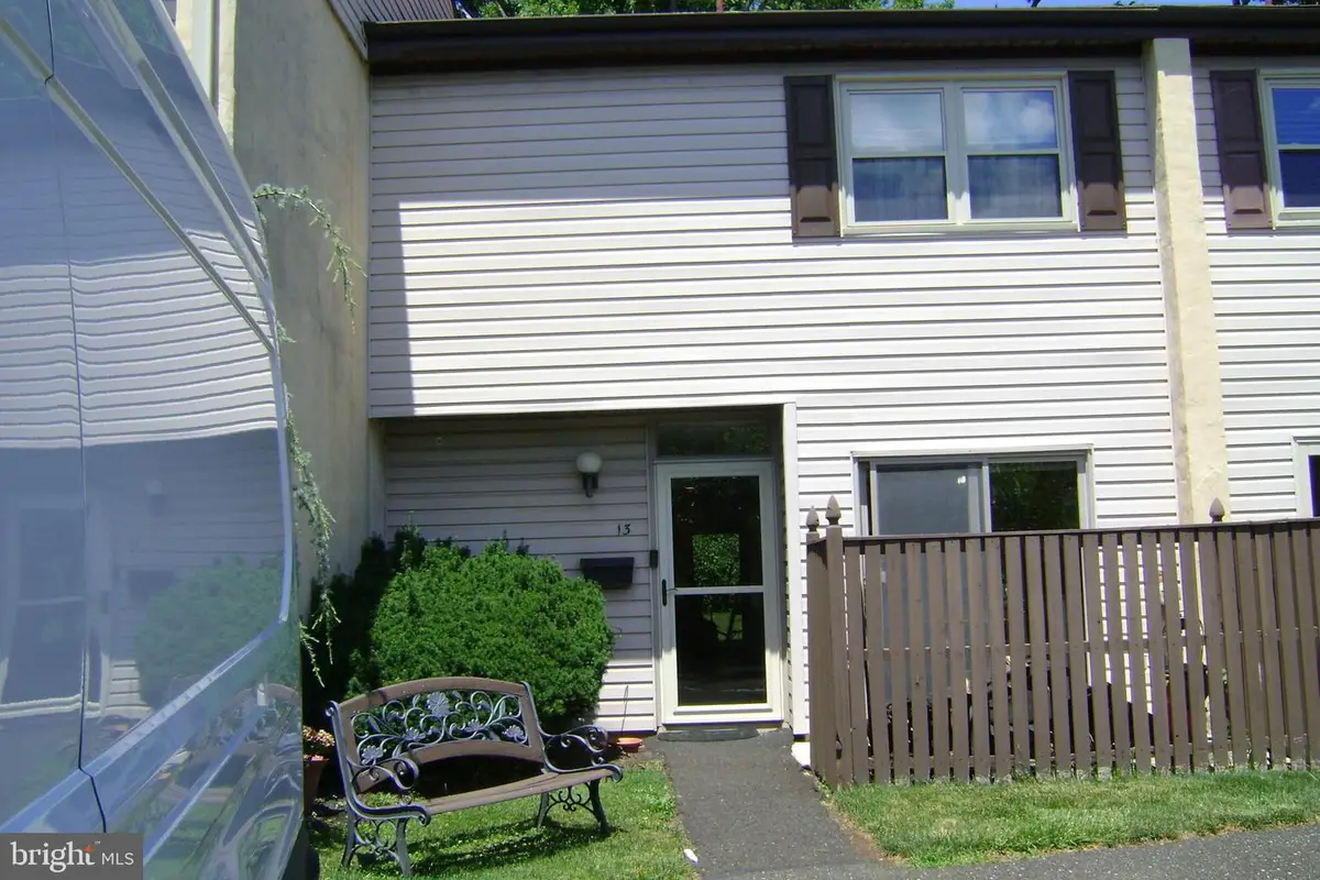 550 York Rd N #13-b, Hatboro, PA 19040 - #1
