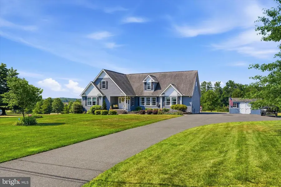 1281 St Pauls Church Rd, Pennsburg, PA 18073 - #2