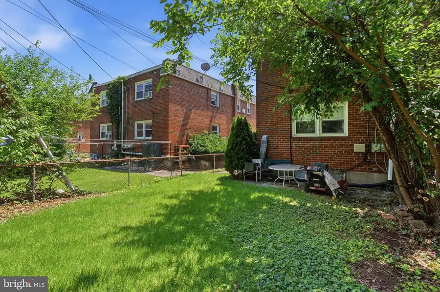 409 W Logan St, Norristown, PA 19401 - #3