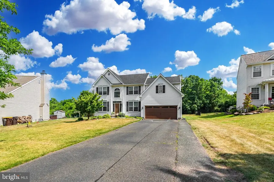 1032 Fallbrook Ln, Pottstown, PA 19464 - #2
