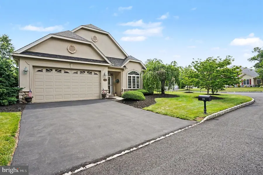 290 Kingsfield Dr, Souderton, PA 18964 - #2