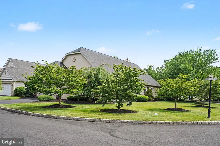 290 Kingsfield Dr, Souderton, PA 18964 - #3