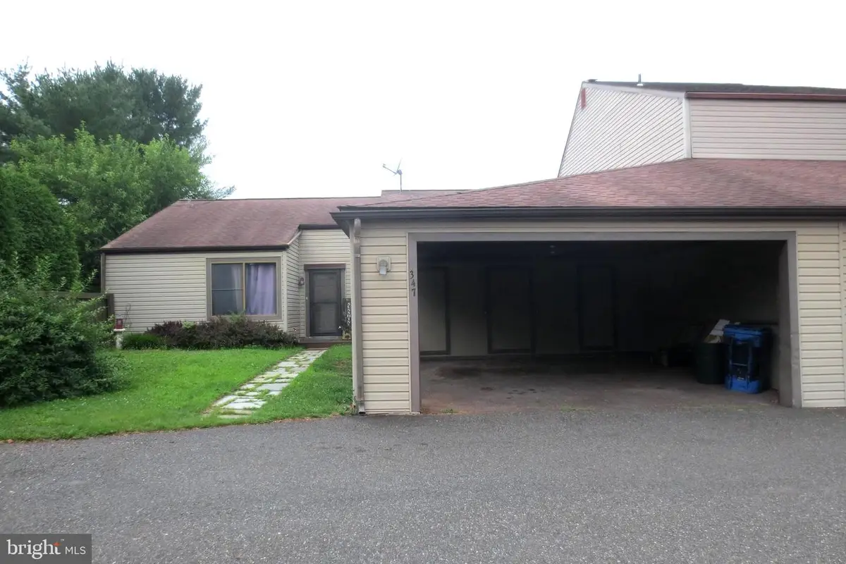 347 Bridge St, Collegeville, PA 19426 - #1