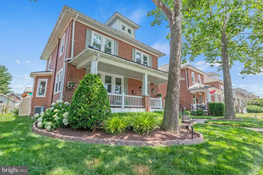 405 W Mt Vernon St, Lansdale, PA 19446 - #3