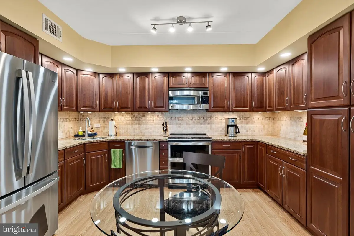 21336 Valley Forge Cir #1336, King Of Prussia, PA 19406 - #1