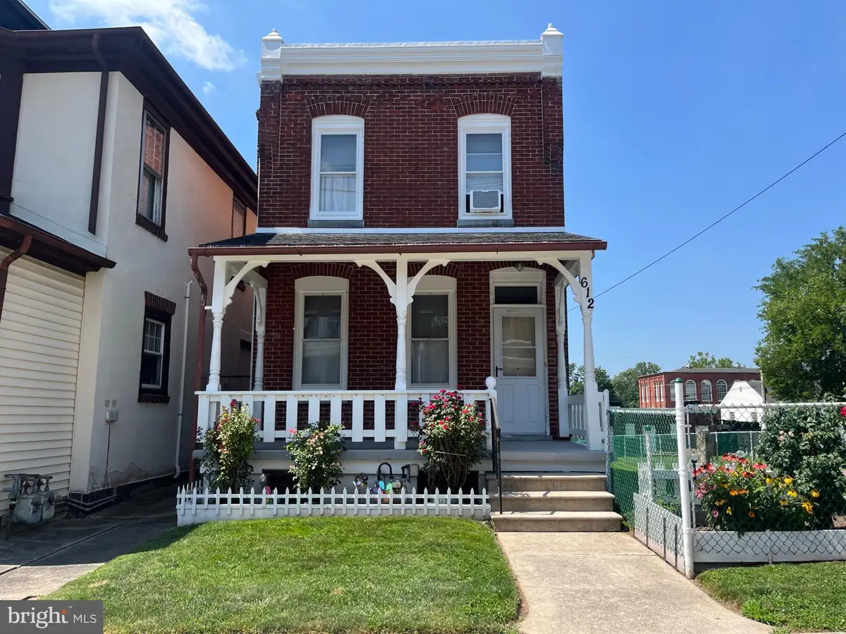612 W Lafayette St, Norristown, PA 19401 - #1