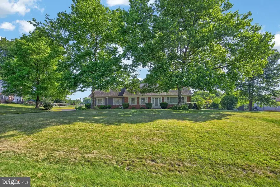 357 Moyer Rd, Souderton, PA 18964 - #2